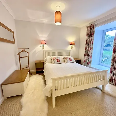 Semesterbostad New Tower House - At 10 Pear Tree Court With Parking *